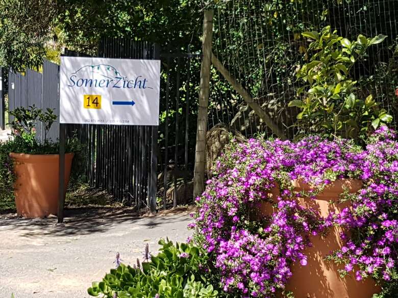 Hotel Somerzicht Guesthouse