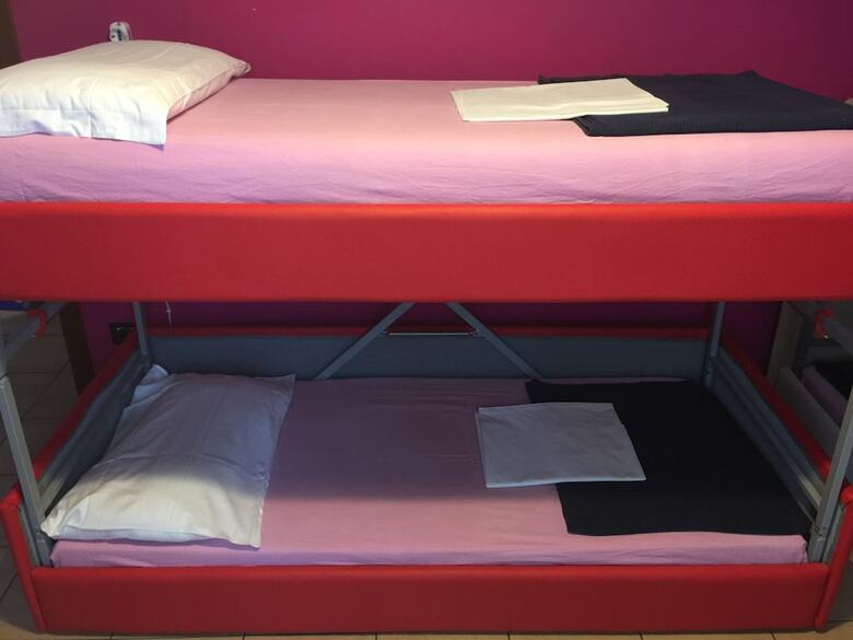 Hostal Rome City Hostel