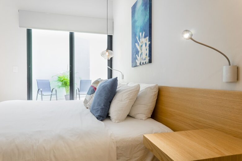 Opal Suites Apartments By Homing Bird.