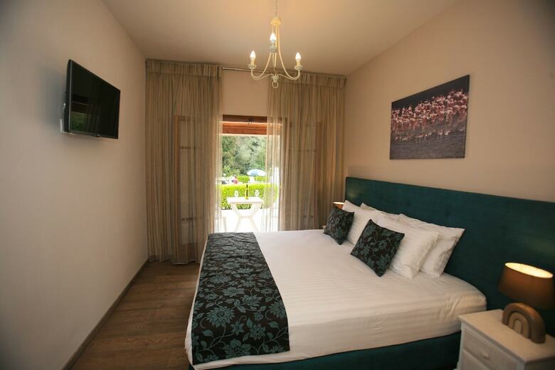 Hotel Summer Wine Friendly Resort