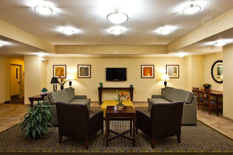 Aparthotel Candlewood Suites Tallahassee