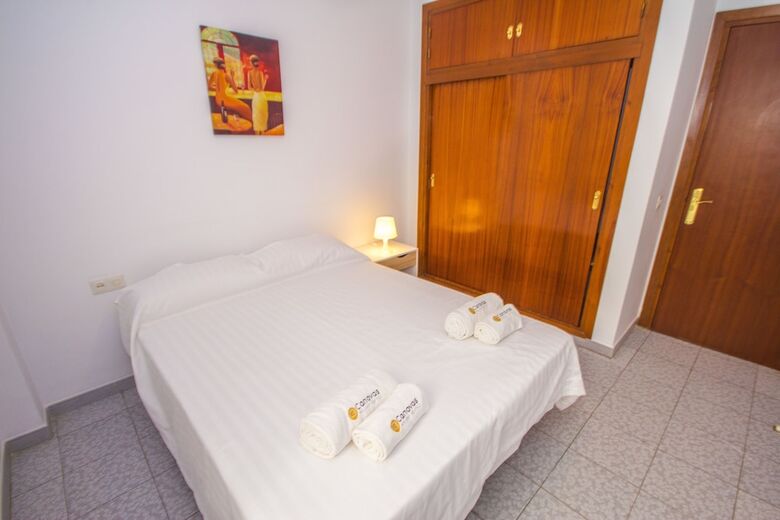 Apartamentos Centro Nerja Canovas Marimel 102
