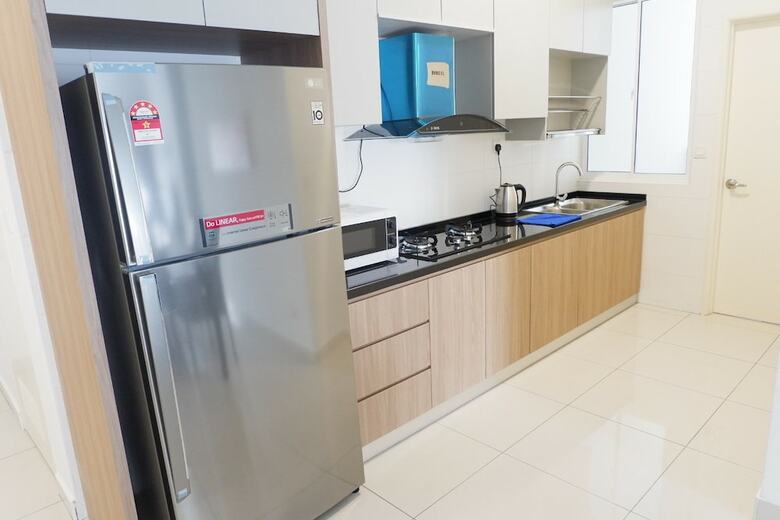 Apartamentos Flexiasia City Garden. Pinnacle Tower