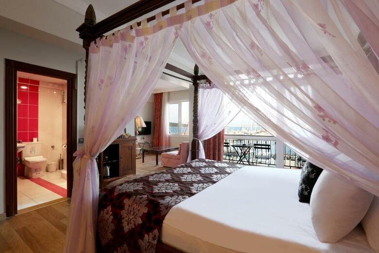 Urla Pera Hotel