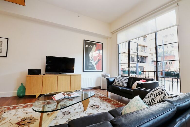 Apartamentos Majorca Magic Degraves Flinders Lane - Rejuvenate Stays