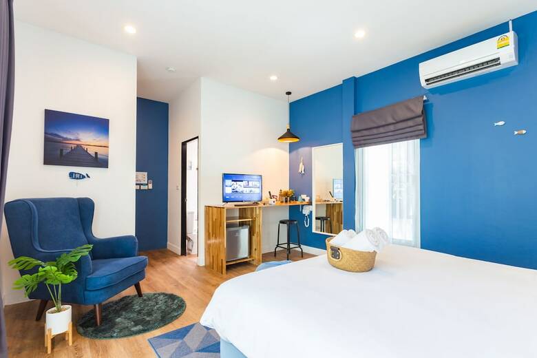 Hotel The Seaton House Phuket