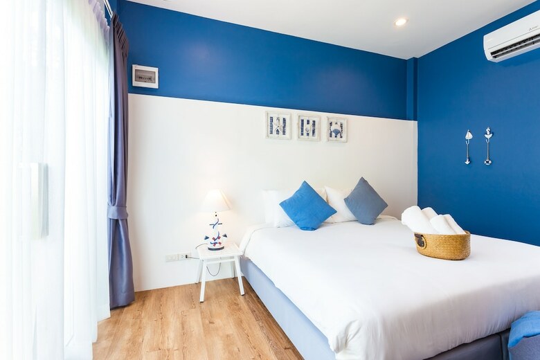 Hotel The Seaton House Phuket