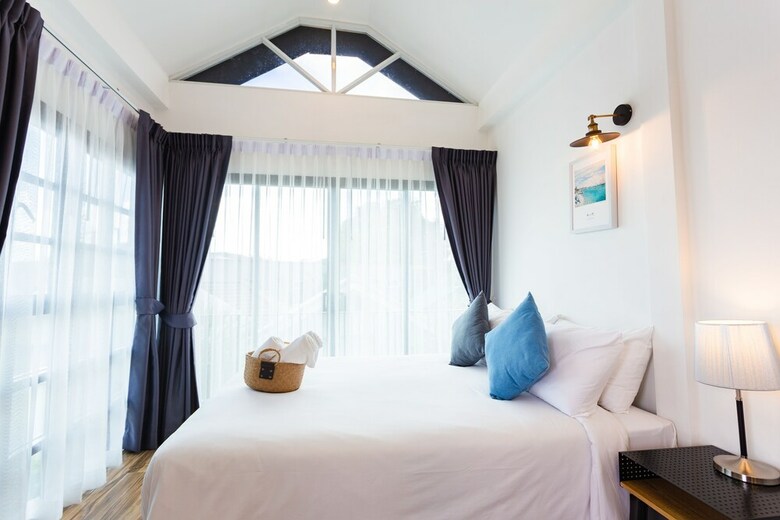 Hotel The Seaton House Phuket