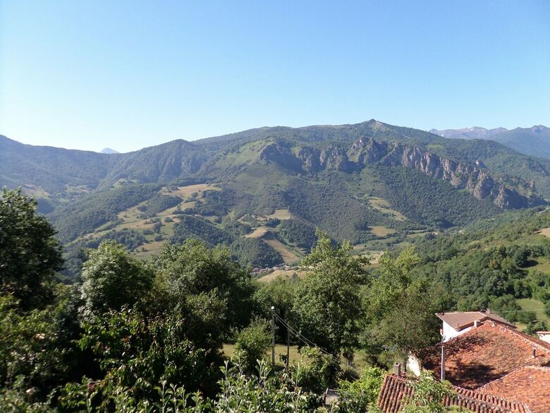 Apartamentos Rurales Las Rocas de Brez