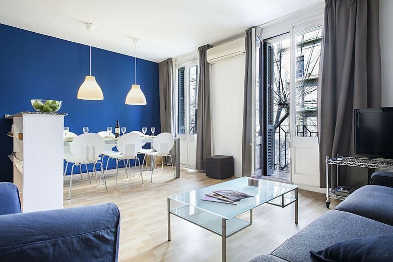 Habitat Apartments Plaza Espa�a