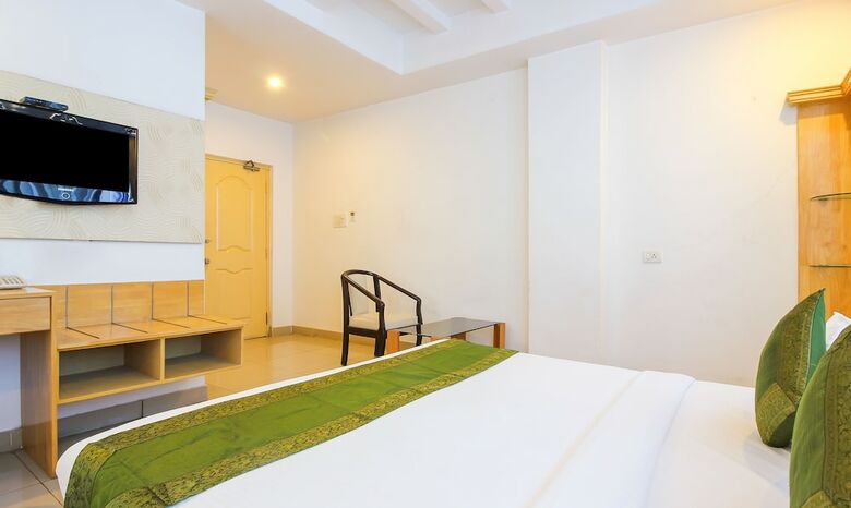 Hotel Treebo Trip Aditya Harsha