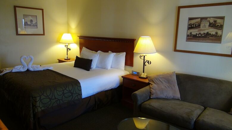 Historic Coronado Motor Hotel