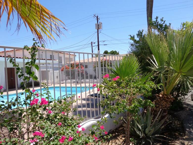 Historic Coronado Motor Hotel
