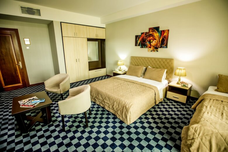 Sea Pearl Hotel