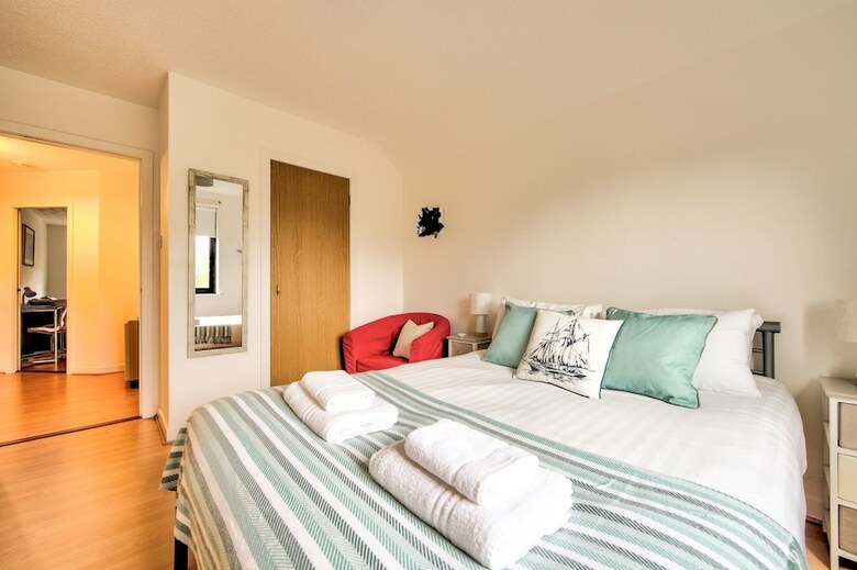 Apartamentos Guestready 2 Bedroom 10min Bus Ride To Centre