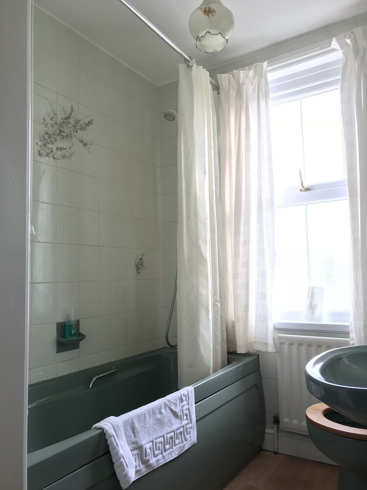 Bed & Breakfast Liverpool House