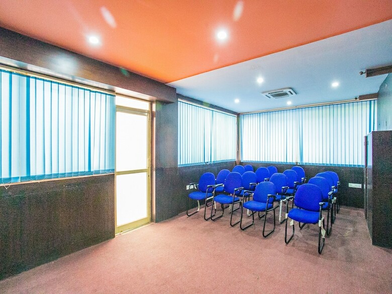Hotel Oyo 3496 Dass Suites