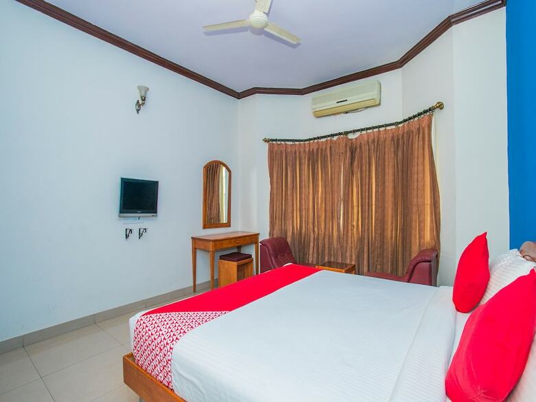 Hotel Oyo 3496 Dass Suites