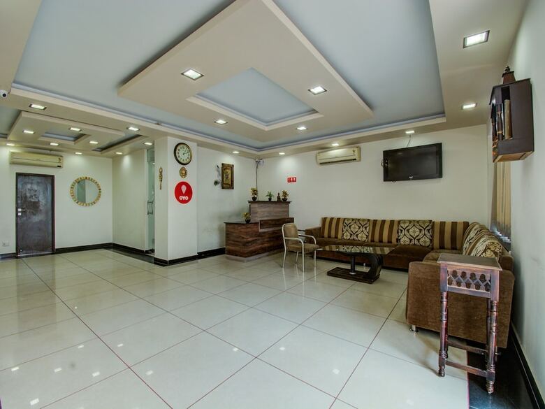 Hotel Oyo 16974 Star Leaf