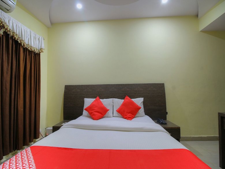 Hotel Oyo 16385 Mb International