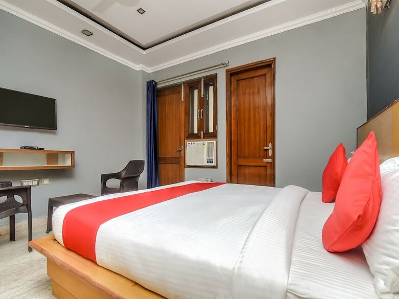 Hotel Oyo 18254 Glorious Stayz