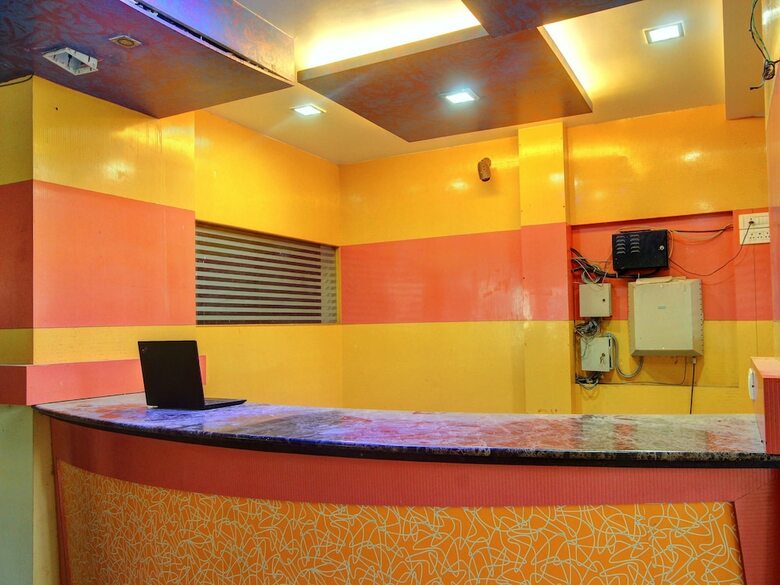 Hotel Oyo 17116 Lng Hospitality