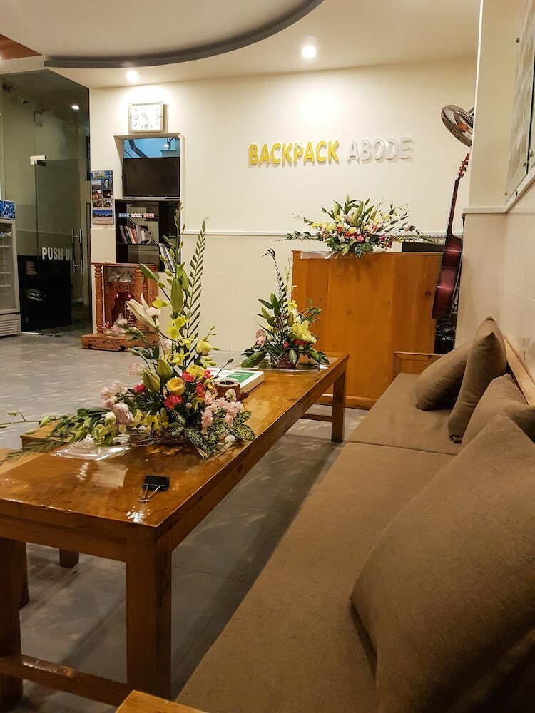 Hostal Backpack Abode Hostel