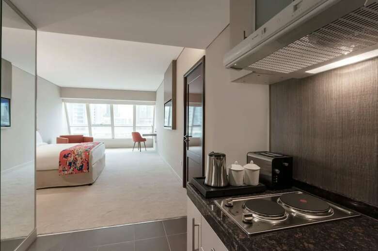 Leva Hotel And Suites, Mazaya Centre