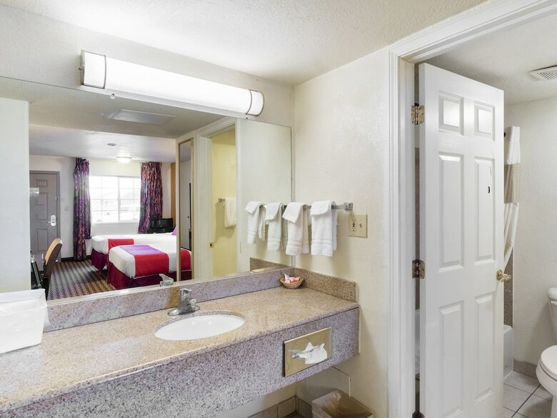 Oyo Hotel Salina Ks I-70
