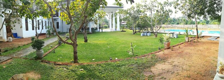 Hotel Four Points Resort - Anuradhapura