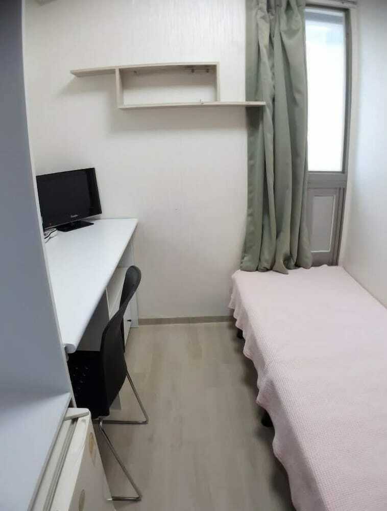 Hotel Bestel - Caters To Women