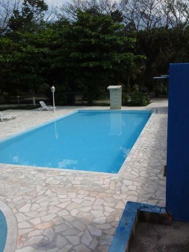 Hostal Ilhabela T�nis Clube