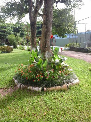 Hostal Ilhabela T�nis Clube