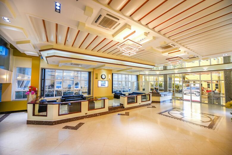 Aparthotel Bmk House Apartments