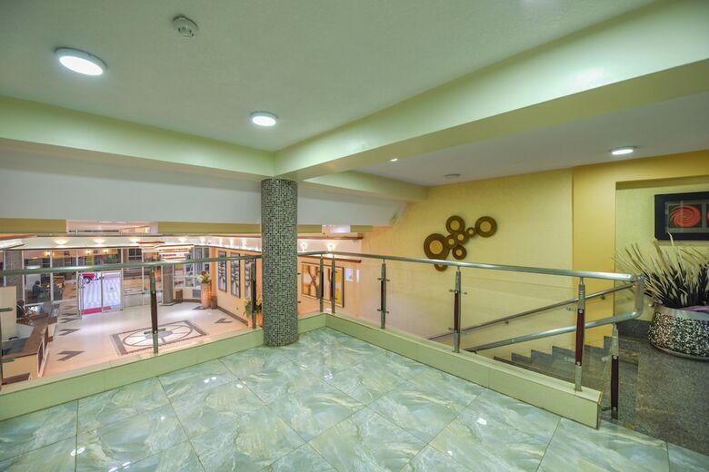 Aparthotel Bmk House Apartments