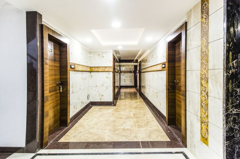 Fabhotel Rajnandani Residency