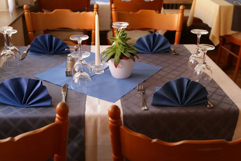 Hotel-ristorante �tna