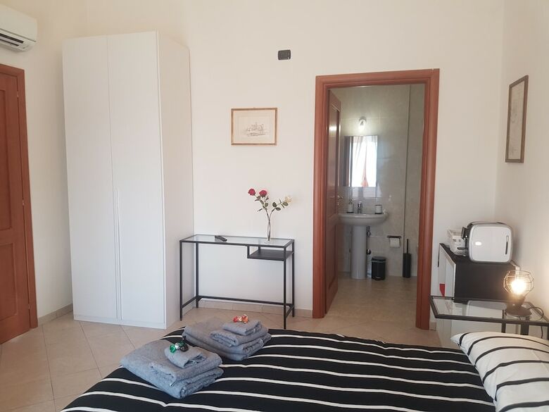 Hotel Leonardo Rome Holidays