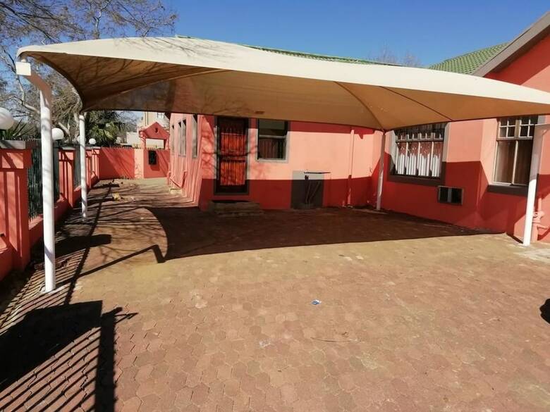 Hotel Rosepark Guest House