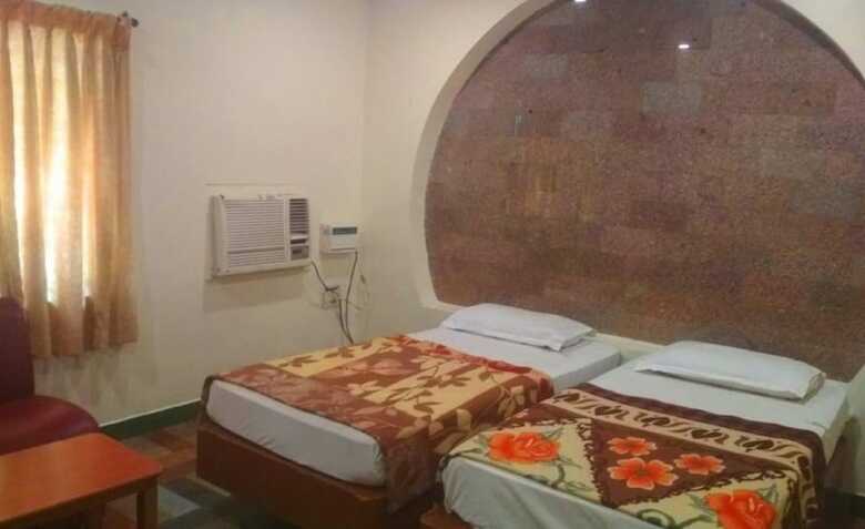 Hotel Krishna Tourist Home