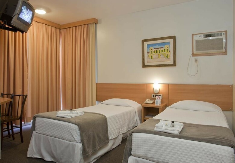 Hotel Farol Da Ilha