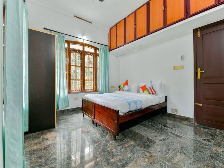 Oyo 17351 Home Hill View 3bhk Chembothara