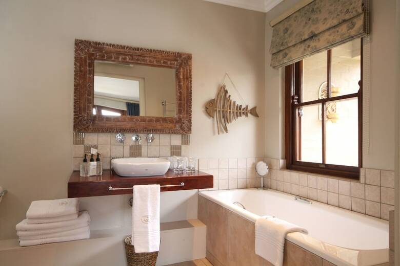 Hotel Lavender Manor Guest Lodge