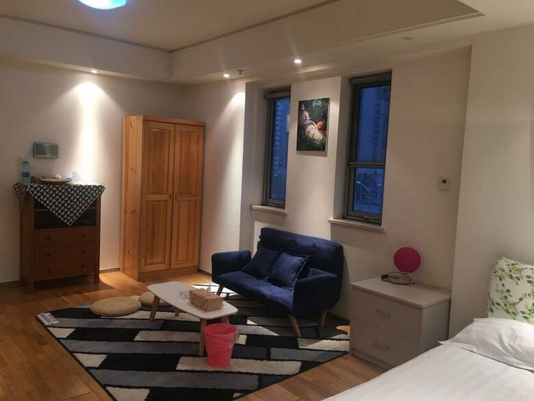 Tiandi Huadian Apartment Qilinshe