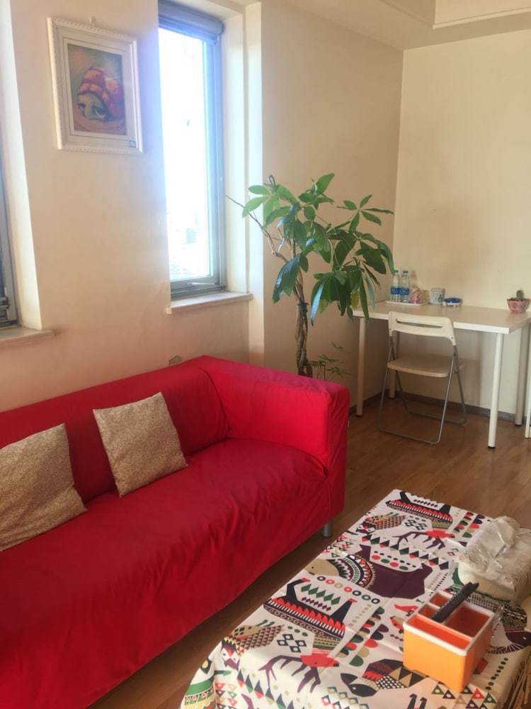 Tiandi Huadian Apartment Qilinshe