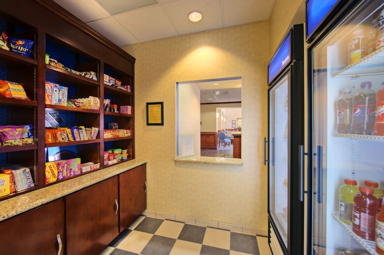 Hotel Hampton Inn And Suites Ridgecrest