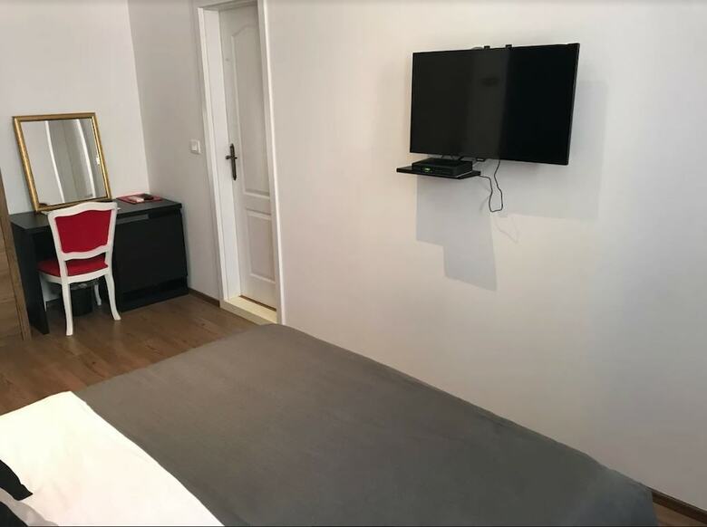 Hotel Pula Antic Rooms In Center- Adults Only