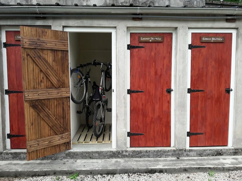Domaine Lou Castet B&B