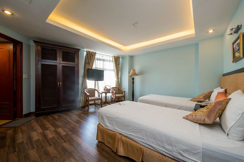 My Hotel - Eiffel Hanoi