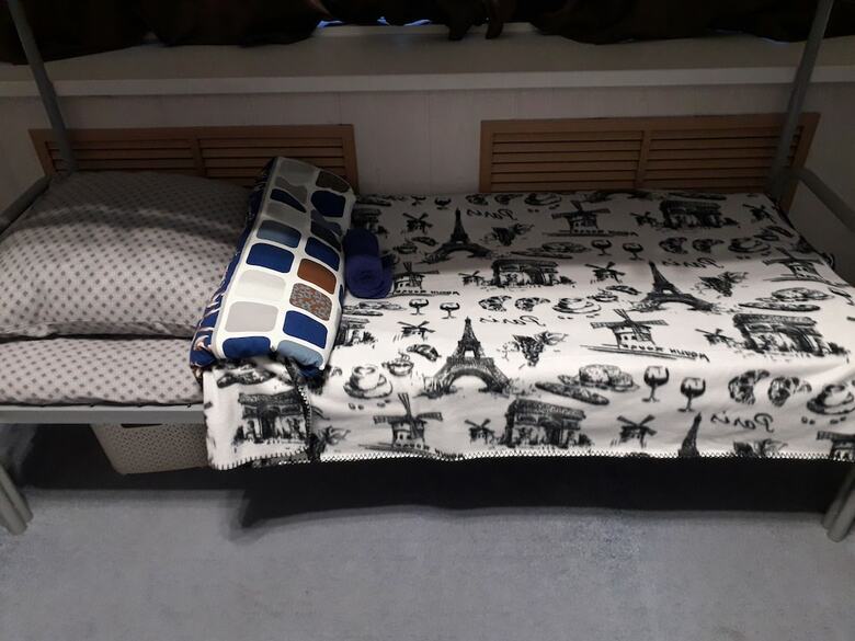 Hostal Hostel Mir